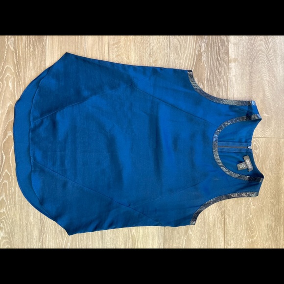 Kenneth Cole blouse - Picture 1 of 2